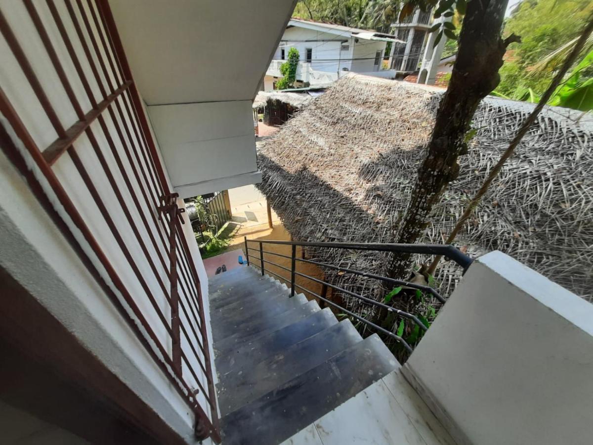 Bluefin Place To Stay Unawatuna Ngoại thất bức ảnh