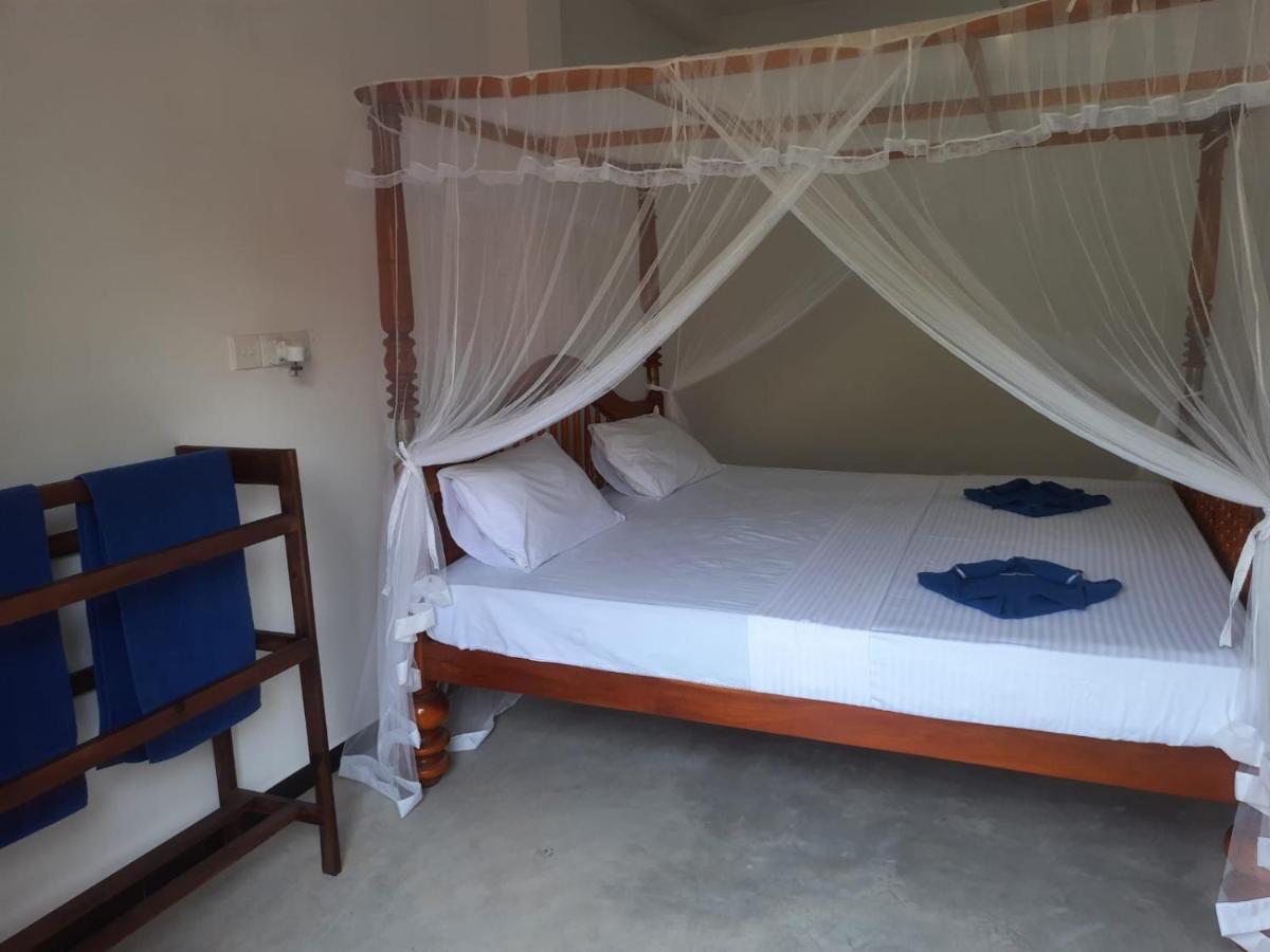 Bluefin Place To Stay Unawatuna Ngoại thất bức ảnh