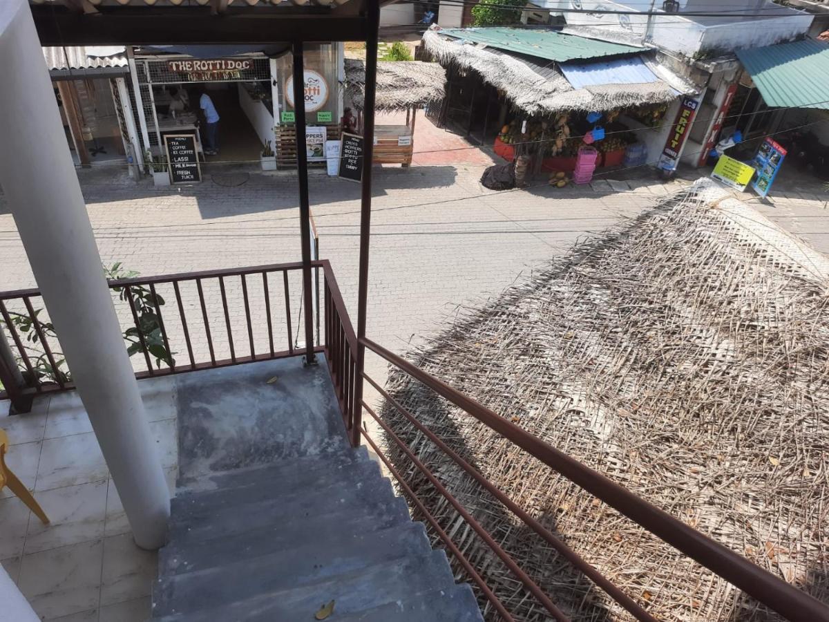 Bluefin Place To Stay Unawatuna Ngoại thất bức ảnh
