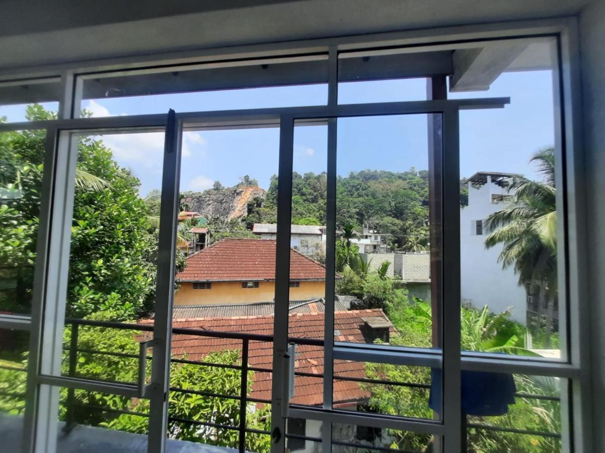 Bluefin Place To Stay Unawatuna Ngoại thất bức ảnh