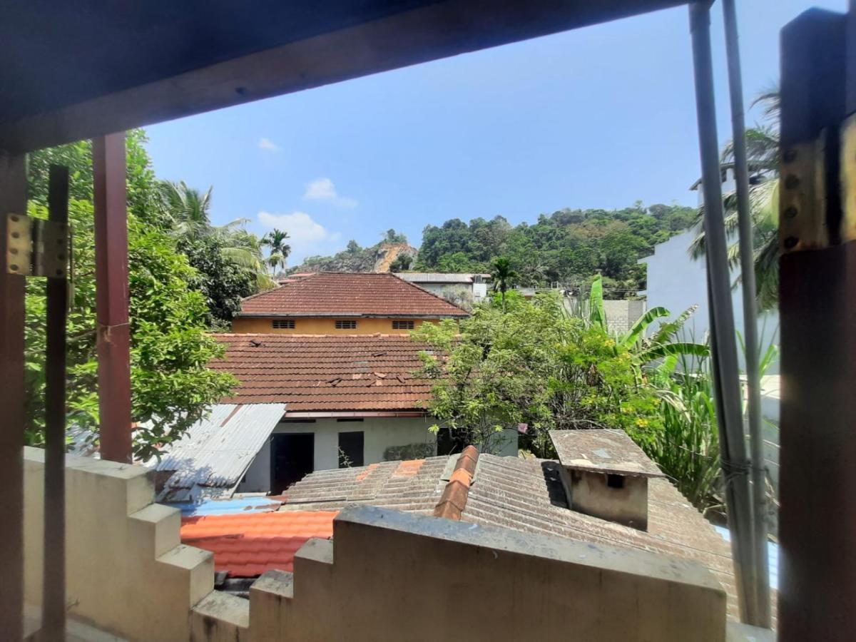 Bluefin Place To Stay Unawatuna Ngoại thất bức ảnh
