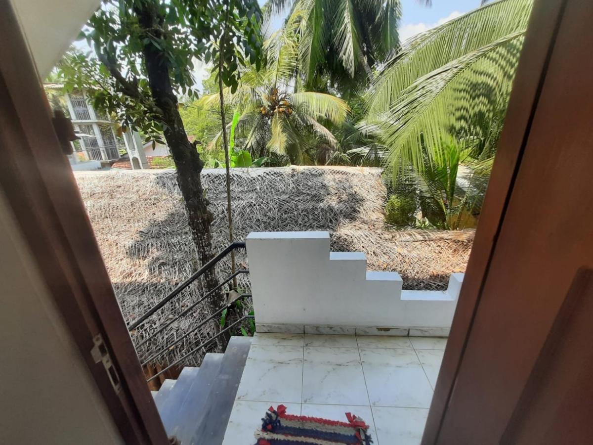 Bluefin Place To Stay Unawatuna Ngoại thất bức ảnh
